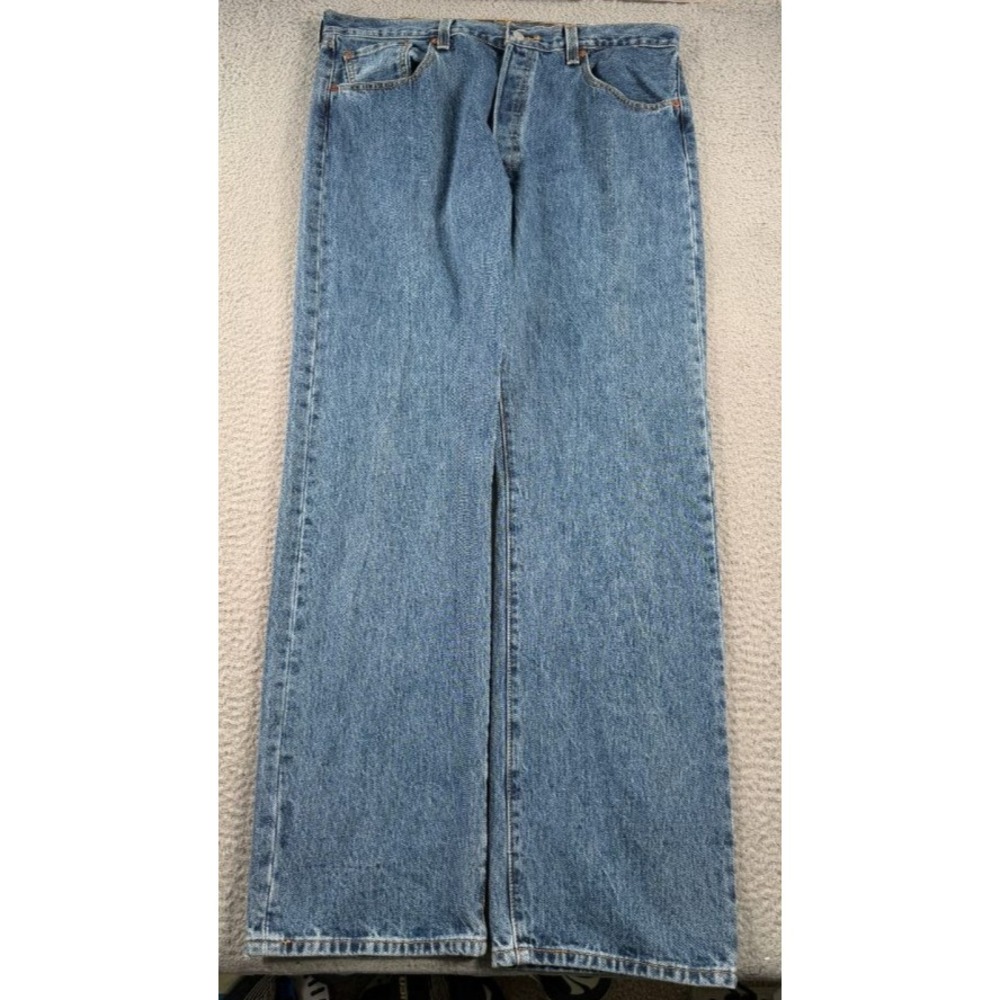 Levi's 501 Jeans Mens 38x33 Medium Wash Button Fly Denim Straight Leg